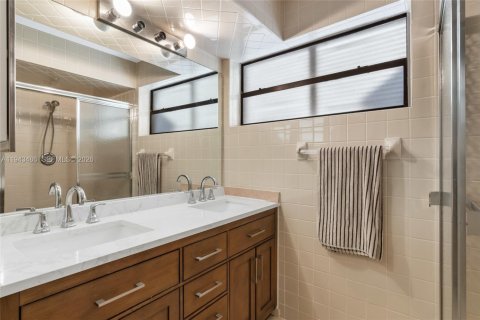 Townhouse in Pembroke Pines, Florida 2 bedrooms, 122.45 sq.m. № 2000321 - photo 25