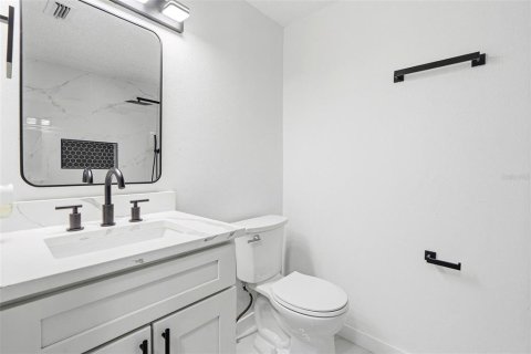 Casa en venta en Port Richey, Florida, 3 dormitorios, 145.21 m2 № 2383808 - foto 18