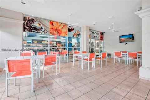 Copropriété à louer à Aventura, Floride: 2 chambres, 116.22 m2 № 1946709 - photo 24