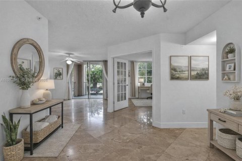 Condo in Miramar, Florida, 2 bedrooms  № 2065564