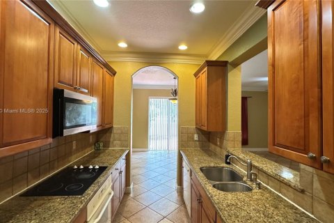 Adosado en venta en Davie, Florida, 3 dormitorios, 192.31 m2 № 1727841 - foto 9