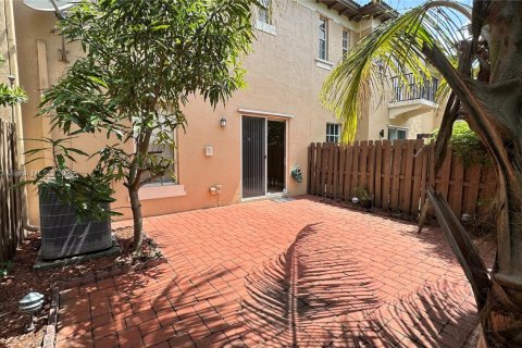Adosado en venta en Davie, Florida, 3 dormitorios, 192.31 m2 № 1727841 - foto 21