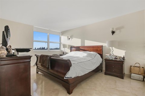 Copropriété à louer à Miami Beach, Floride: 3 chambres, 127.46 m2 № 1944654 - photo 9