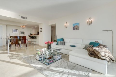 Copropriété à louer à Miami Beach, Floride: 3 chambres, 127.46 m2 № 1944654 - photo 5