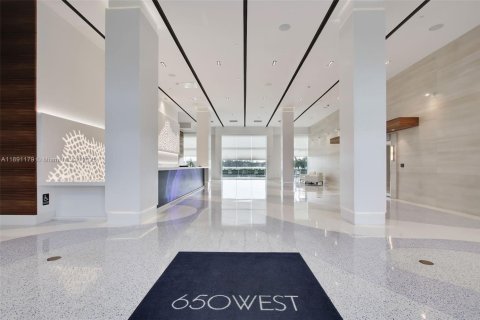 Copropriété à louer à Miami Beach, Floride: 3 chambres, 127.46 m2 № 1944654 - photo 27