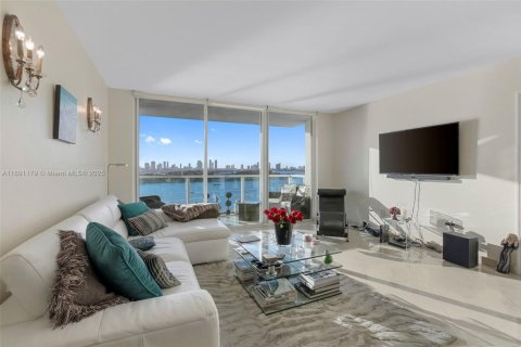 Copropriété à louer à Miami Beach, Floride: 3 chambres, 127.46 m2 № 1944654 - photo 3