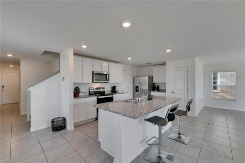 House in Dade City, Florida 4 bedrooms, 214.14 sq.m. № 1628806 - photo 10