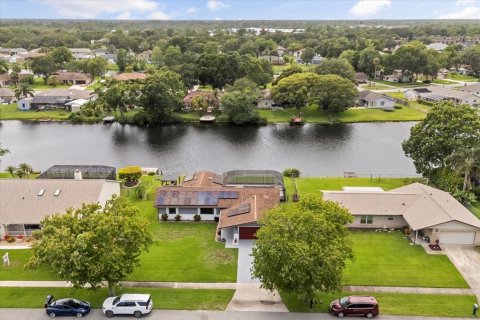 House in Port Orange, Florida 3 bedrooms, 167.04 sq.m. № 1777097 - photo 4