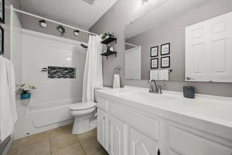 House in Port Orange, Florida 3 bedrooms, 167.04 sq.m. № 1777097 - photo 28