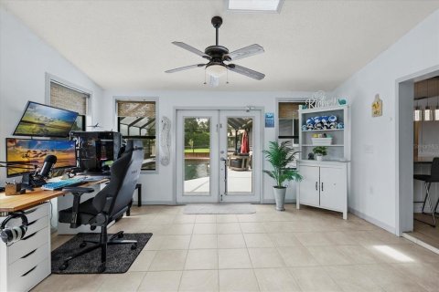 House in Port Orange, Florida 3 bedrooms, 167.04 sq.m. № 1777097 - photo 18