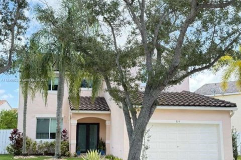 Casa en alquiler en Weston, Florida, 4 dormitorios, 198.16 m2 № 1944728 - foto 2
