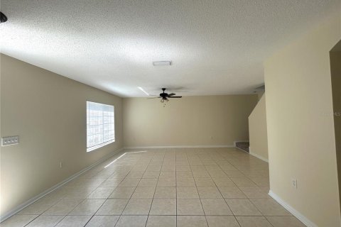 Adosado en alquiler en Tampa, Florida, 3 dormitorios, 126.72 m2 № 1879434 - foto 3