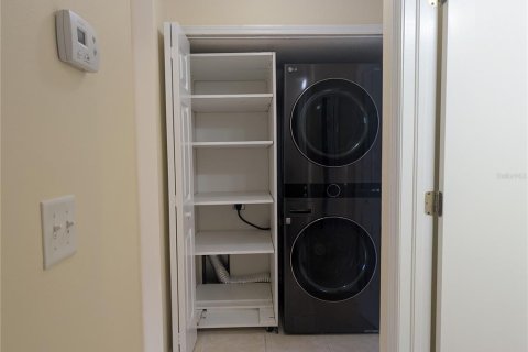 Adosado en alquiler en Tampa, Florida, 3 dormitorios, 126.72 m2 № 1879434 - foto 21
