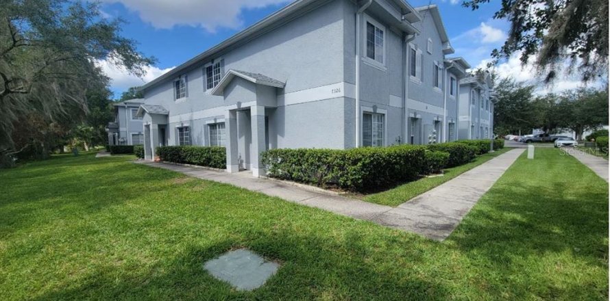 Adosado en Tampa, Florida 3 dormitorios, 126.72 m2 № 1879434
