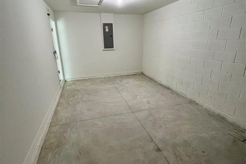 Купить виллу или дом в Хейстингс, Флорида 6 комнат, 115.11м2, № 2217504 - фото 8