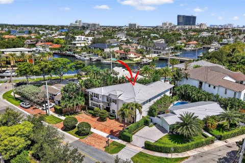 Villa ou maison à vendre à Fort Lauderdale, Floride: 5 chambres, 418.34 m2 № 2418273 - photo 24