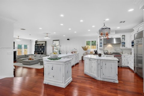 Villa ou maison à vendre à Fort Lauderdale, Floride: 5 chambres, 418.34 m2 № 2418273 - photo 3