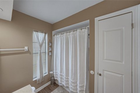 House in Weeki Wachee, Florida 3 bedrooms, 159.42 sq.m. № 2203783 - photo 29