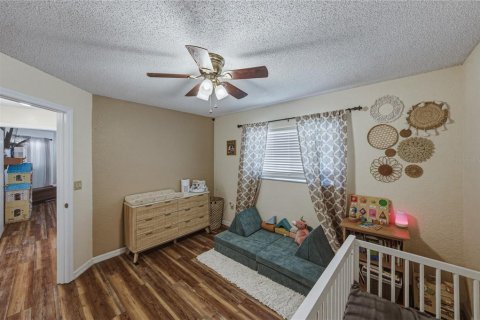 House in Weeki Wachee, Florida 3 bedrooms, 159.42 sq.m. № 2203783 - photo 26