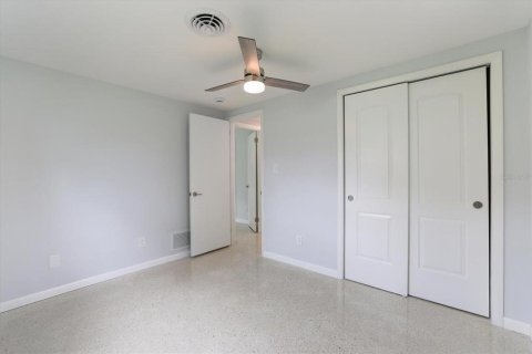 Villa ou maison à vendre à Venice, Floride: 2 chambres, 94.85 m2 № 2287581 - photo 17