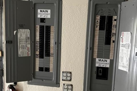 Снять в аренду коммерческую недвижимость в Галфпорта, Флорида 240.8м2, № 1916360 - фото 8