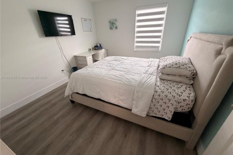 Touwnhouse à vendre à Sunrise, Floride: 3 chambres, 148.27 m2 № 2022287 - photo 20