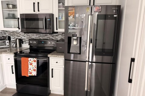 Touwnhouse à vendre à Sunrise, Floride: 3 chambres, 148.27 m2 № 2022287 - photo 11