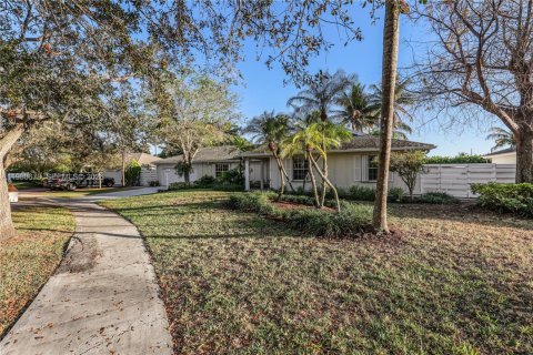 Купить виллу или дом в Майами, Флорида 9 комнат, 217.58м2, № 2043666 - фото 4