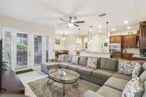 Casa en venta en Davenport, Florida, 5 dormitorios, 307.13 m2 № 2377440 - foto 9