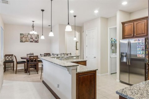 Casa en venta en Davenport, Florida, 5 dormitorios, 307.13 m2 № 2377440 - foto 13