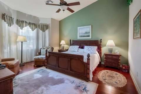 Condo in Howey-in-the-Hills, Florida, 4 bedrooms  № 1212887 - photo 22