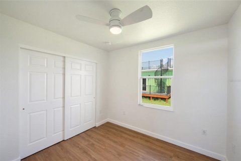 House in Englewood, Florida 2 bedrooms, 59.46 sq.m. № 1916249 - photo 25