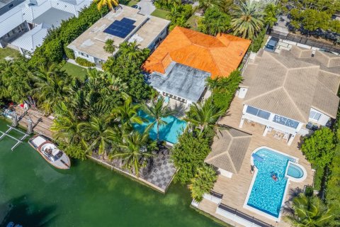 Купить виллу или дом в Майами-Бич, Флорида 3 спальни, 258.45м2, № 2018478 - фото 12