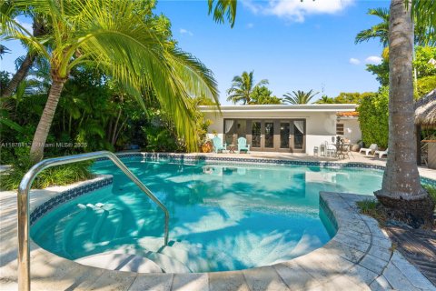 Купить виллу или дом в Майами-Бич, Флорида 3 спальни, 258.45м2, № 2018478 - фото 30