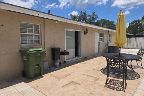 Casa en venta en Sarasota, Florida, 4 dormitorios, 124.49 m2 № 2216968 - foto 14