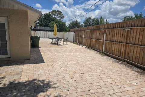 Casa en venta en Sarasota, Florida, 4 dormitorios, 124.49 m2 № 2216968 - foto 18