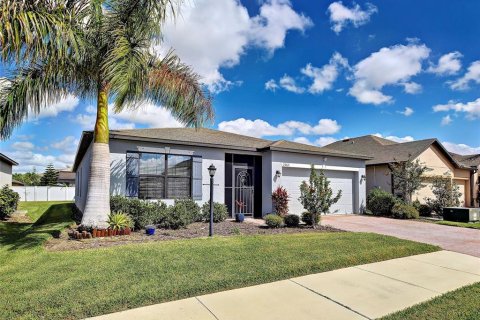 House in Port Charlotte, Florida 4 bedrooms, 174.1 sq.m. № 2093906