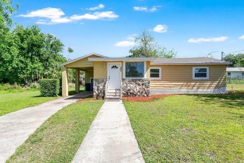 Casa en Oviedo, Florida 2 dormitorios, 85.47 m2 № 2157286
