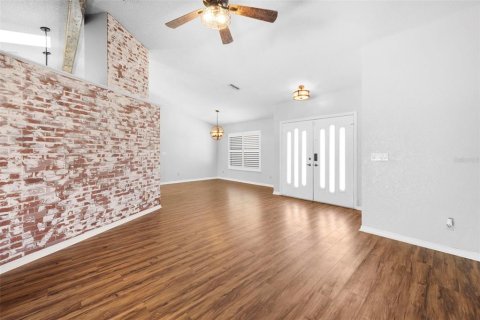 House in Brooksville, Florida 3 bedrooms, 186.92 sq.m. № 1873669 - photo 9