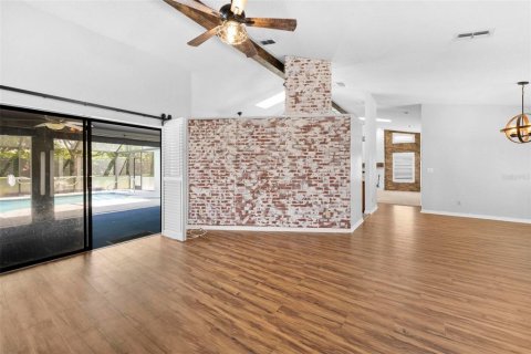 House in Brooksville, Florida 3 bedrooms, 186.92 sq.m. № 1873669 - photo 8