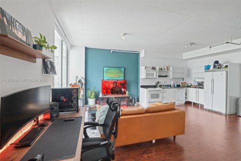 Condo in Miami, Florida  № 2038487 - photo 8