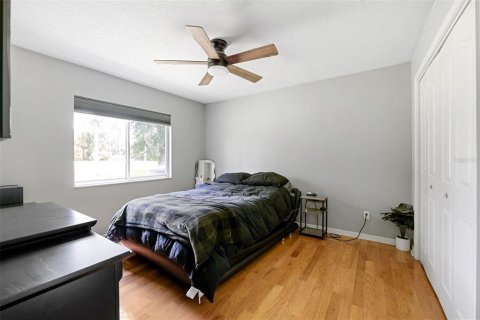 House in Wesley Chapel, Florida 4 bedrooms, 206.71 sq.m. № 1884477 - photo 24
