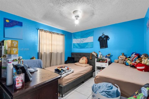 Villa ou maison à vendre à Miami, Floride: 4 chambres, 202.53 m2 № 2171281 - photo 30