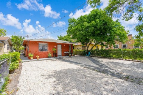 Villa ou maison à Miami, Floride 4 chambres, 202.53 m2 № 2171281