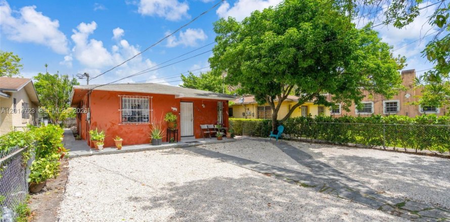 Villa ou maison à Miami, Floride 4 chambres, 202.53 m2 № 2171281