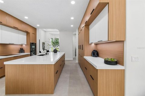 Купить виллу или дом в Орландо, Флорида 9 комнат, 292.18м2, № 2225728 - фото 24