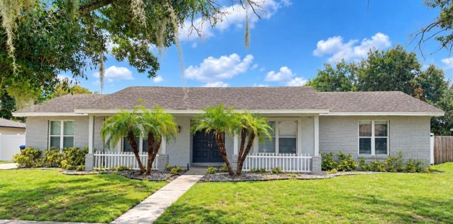 Villa ou maison à Orlando, Floride 3 chambres, 180.6 m2 № 2353570