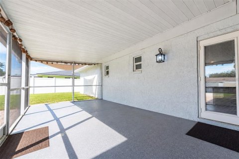 Villa ou maison à vendre à Orlando, Floride: 3 chambres, 180.6 m2 № 2353570 - photo 29