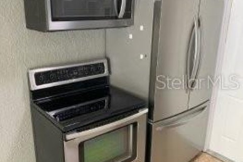 Apartment in Tavares, Florida 2 bedrooms, 60.39 sq.m. № 1903300 - photo 5