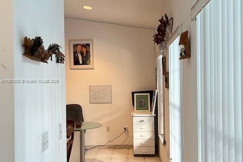 House in Sunny Isles Beach, Florida 4 bedrooms, 244.52 sq.m. № 1964767 - photo 12